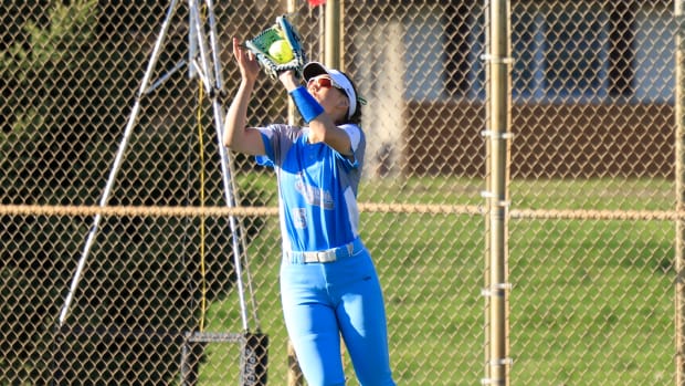 Waconia vs Bloomington Jefferson May2-23 Jeff Lawler8